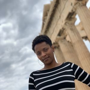 Meet your Posher, Stephanie